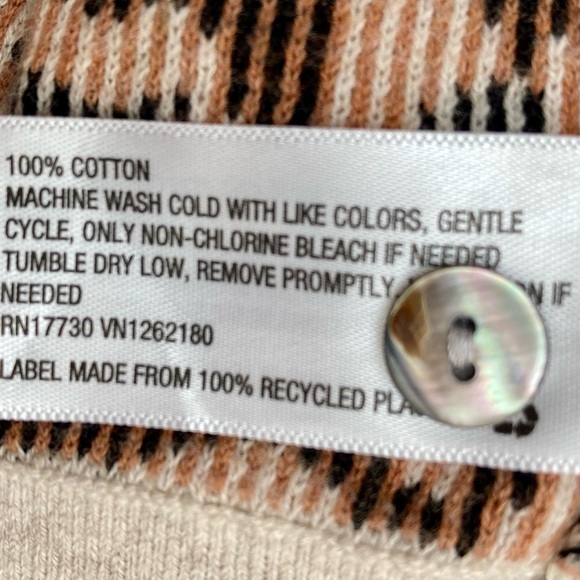 New leopard print cardigan with abalone buttons - Picture 7 of 8